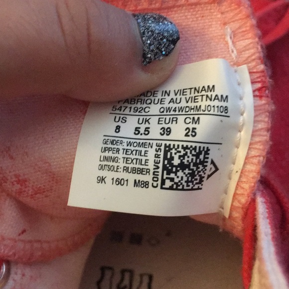 I am not a Converse kind of girl - Picture 6 of 6